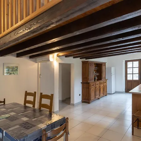 Les Sources La Grange Tatil Evi